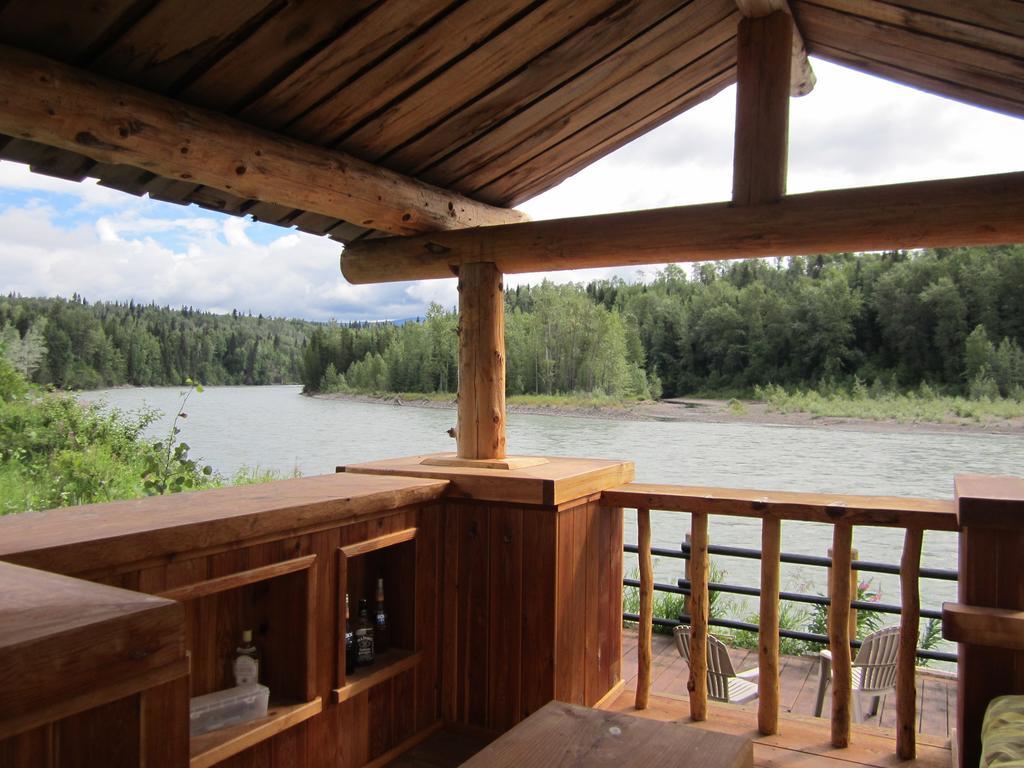 Ldr Lodge - Last Dollar Ranch Smithers Exterior photo
