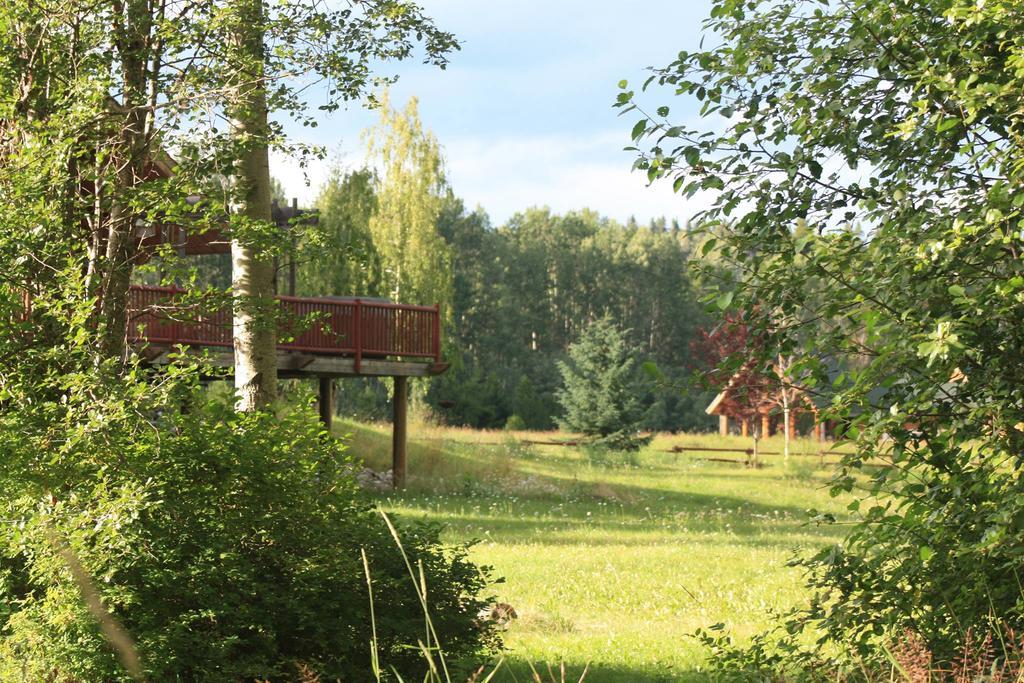 Ldr Lodge - Last Dollar Ranch Smithers Exterior photo